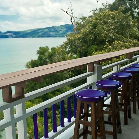 At Zea Hotel Patong Exteriör bild